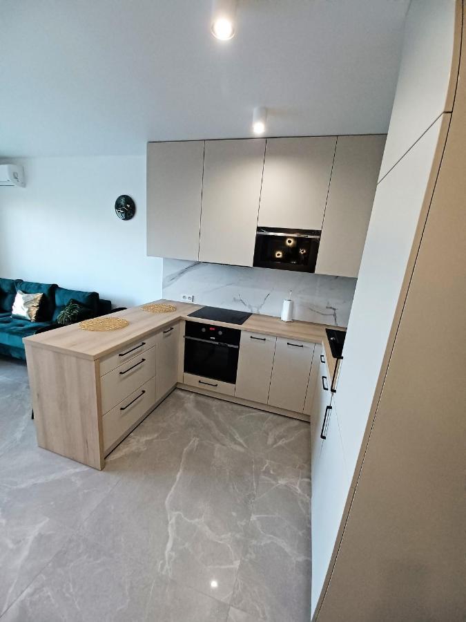 Kima Apartament Bazantow 29 คาโตวีตเซ ภายนอก รูปภาพ