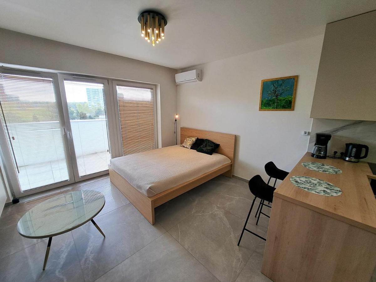 Kima Apartament Bazantow 29 คาโตวีตเซ ภายนอก รูปภาพ